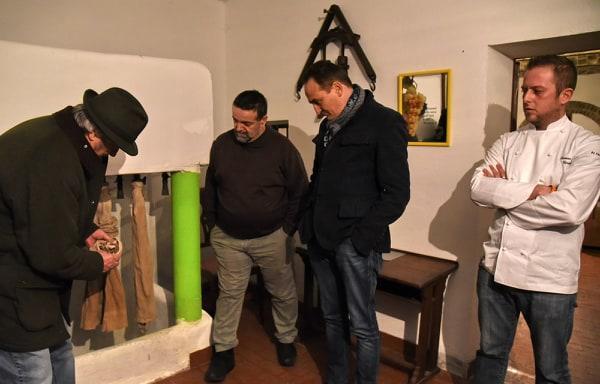 Azienda Agricola Simone Cerruti - Moscateria Villa Castiglione Tinella Exteriör bild